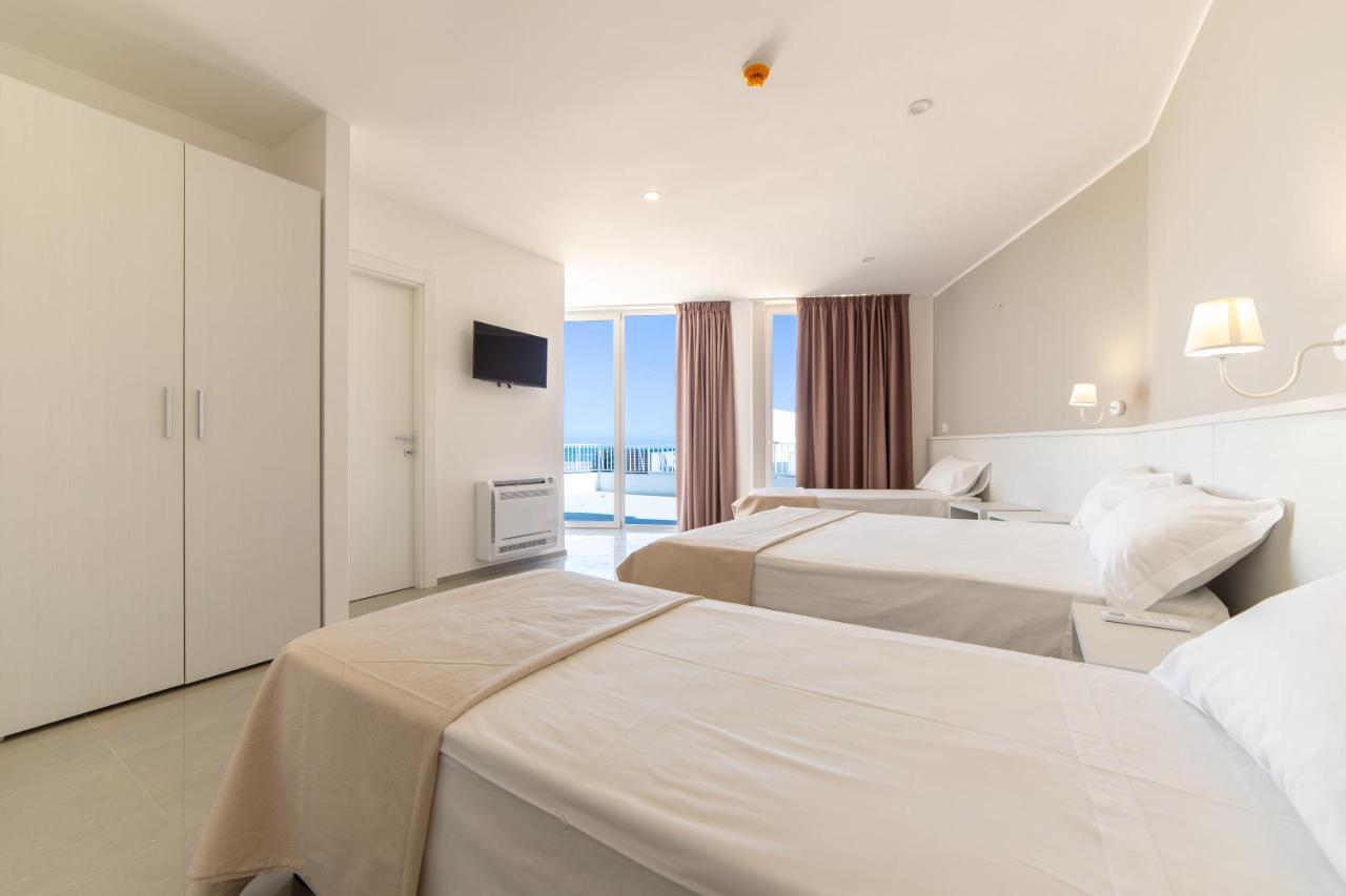 Smart Hotel Ugento Torre San Giovanni Ugento Exterior photo